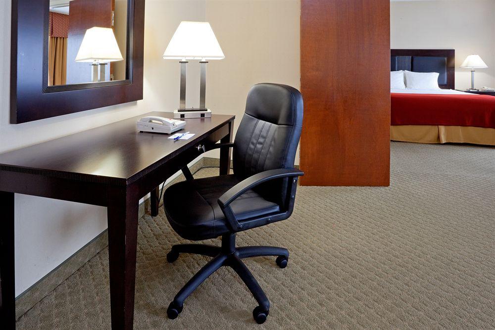 Best Western Plus Wilkes Barre-Scranton Airport Hotel Pittston Eksteriør bilde