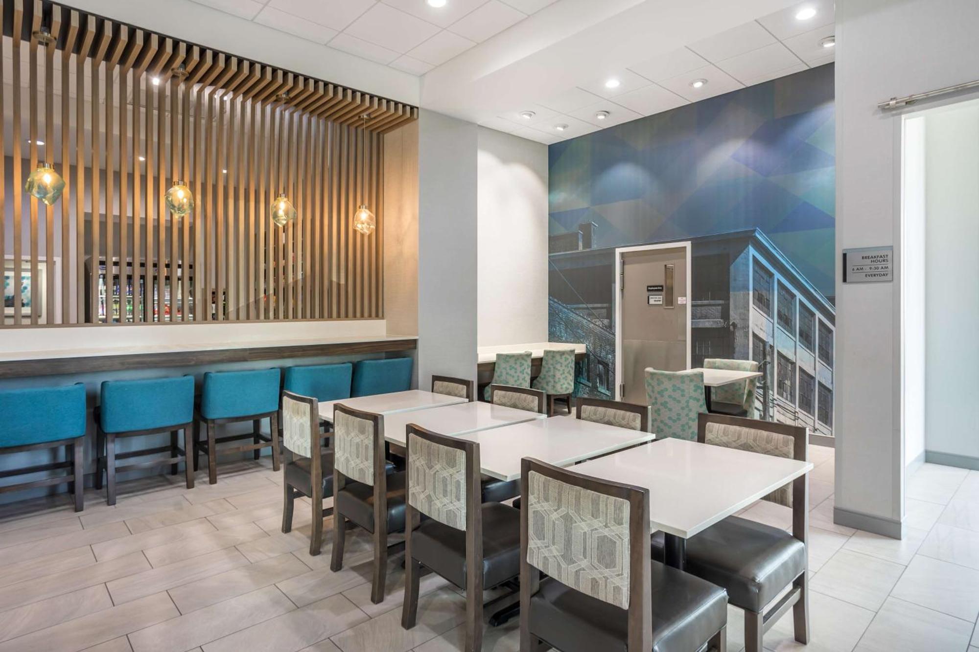 Best Western Plus Wilkes Barre-Scranton Airport Hotel Pittston Eksteriør bilde